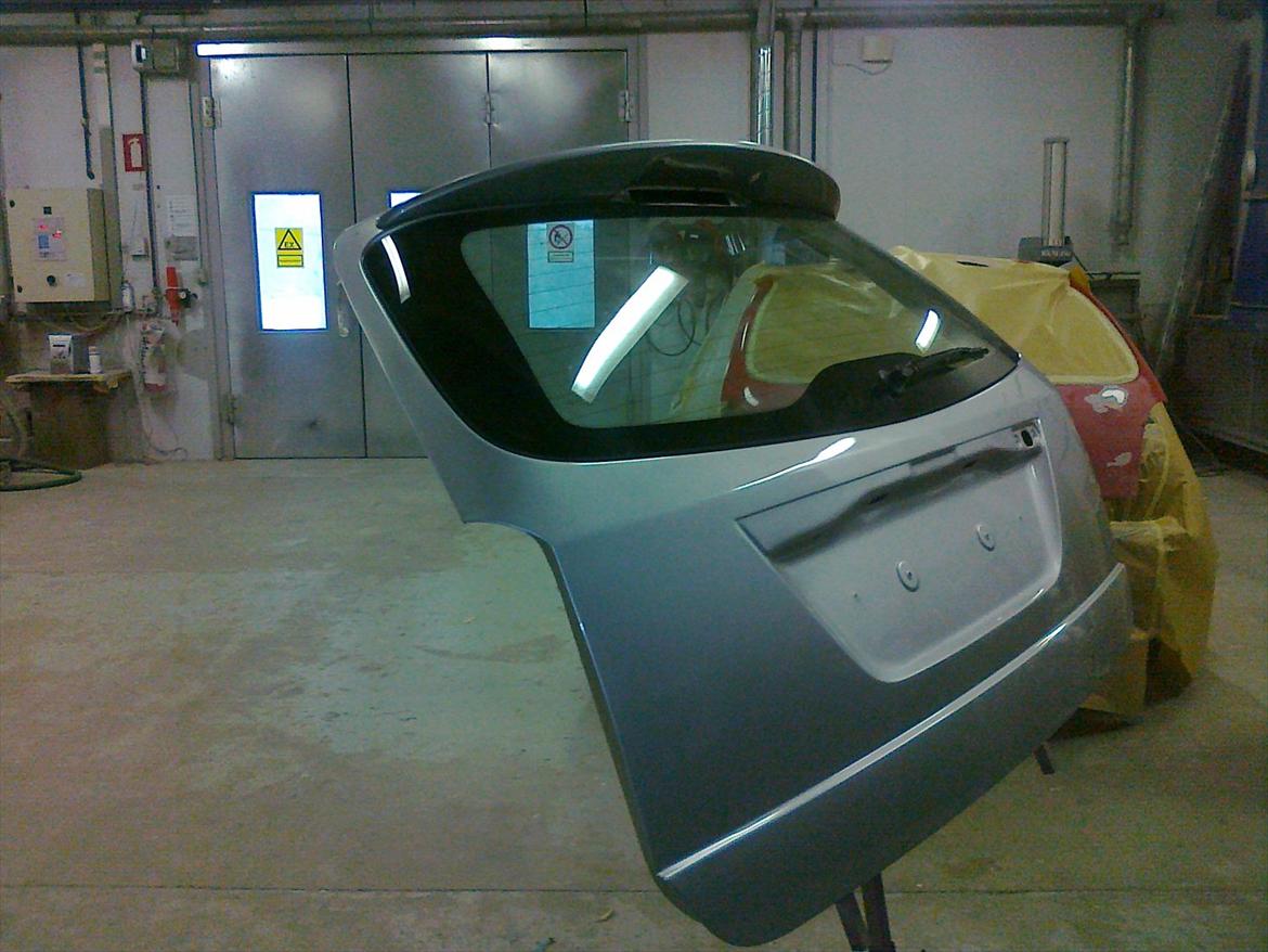 Ford Focus stc  solgt - så blev bagklappe iorden 21-10-11 billede 17