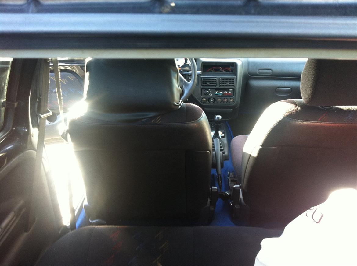 Peugeot 106 GTI > SOLGT billede 8