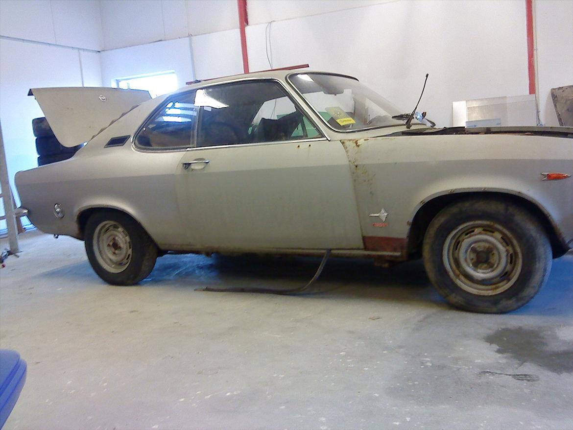 Opel Manta A billede 2