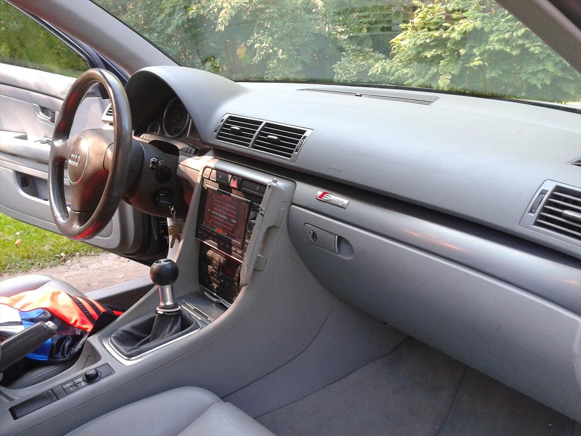 Audi A4 Avant S-line billede 10