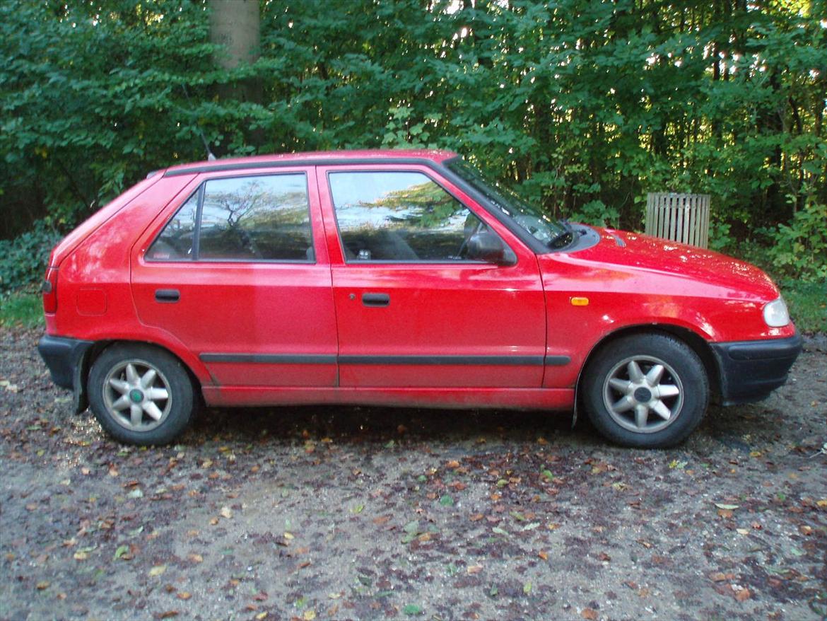 Skoda Felicia LXI brændt billede 3