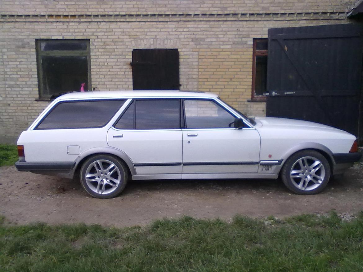 Ford granada van billede 4