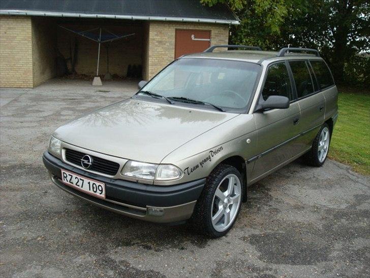 Opel astra f st car  - som den ser ud nu billede 1