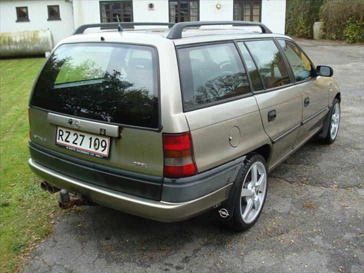 Opel astra f st car  billede 4