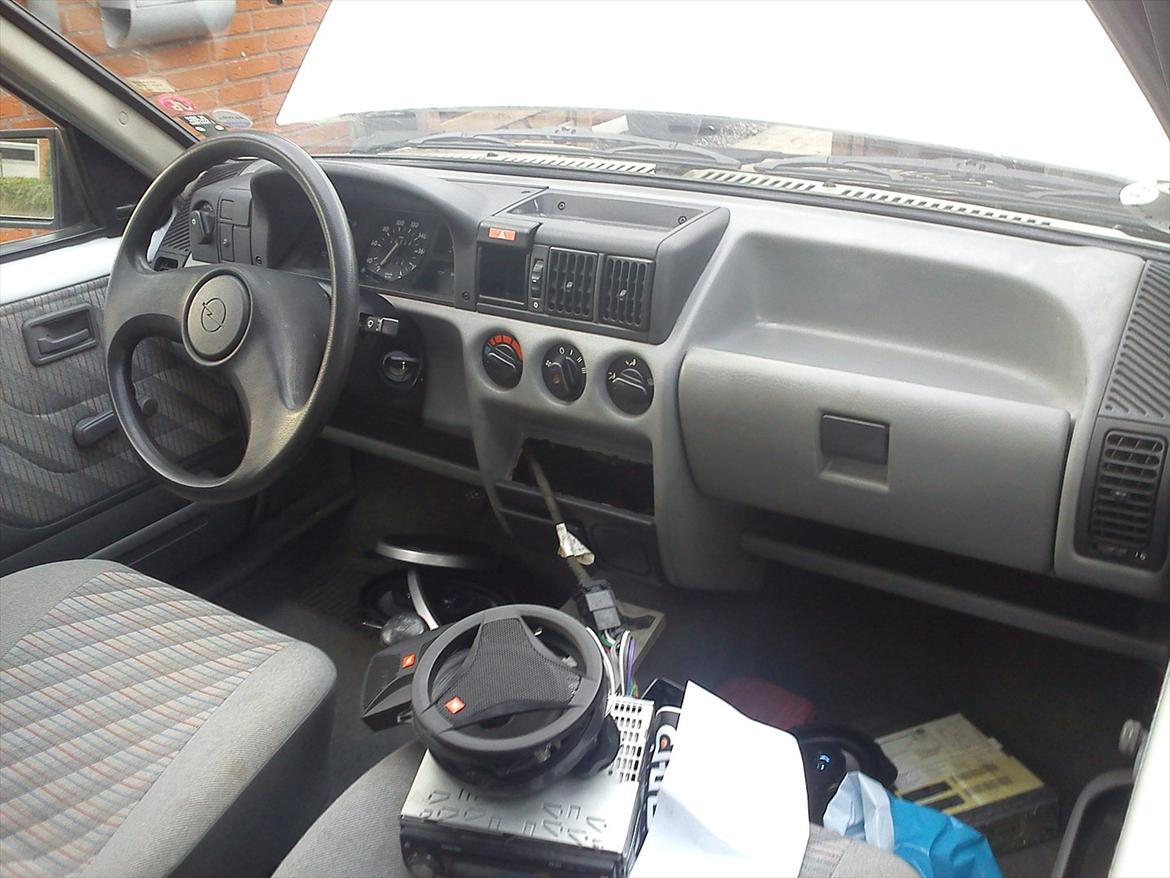 Opel Corsa A 1,2i billede 4