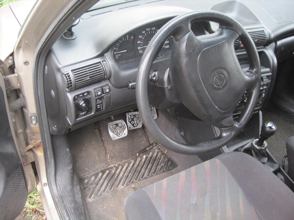 Opel Astra 1,7 TDL billede 11