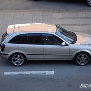 Mazda 323F *Solgt*