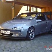 Opel Tigra (SOLGT)