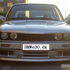BMW E30 335i