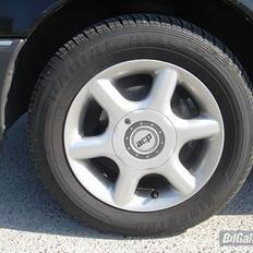 Ford Sierra Sedan **SOLGT**