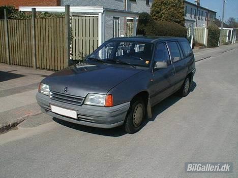 Opel Kadett E Caravan - Da jeg fik den... billede 12