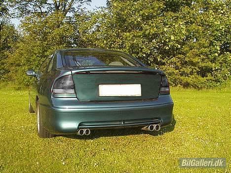 Mazda 626 ge 2,0i glx *RIP* - Sådan skulle bagklappen og baglygterne gerne komme til at se ud. (photoshopbillede) billede 10