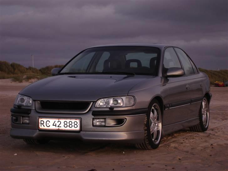 Opel Omega B MV6   billede 2