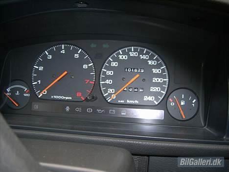 Mazda 626 2,0 Gt coupe (Solgt) billede 9