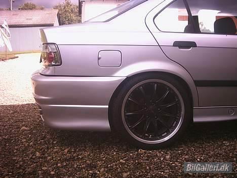 BMW E36 - Rieger bagkofanger billede 8