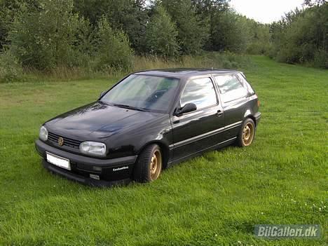 VW Golf III - Her ser i min skat ! :P billede 1