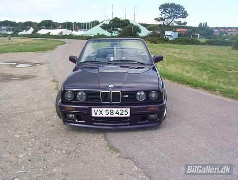 BMW 320i cabriolet [Tidl bil] billede 2