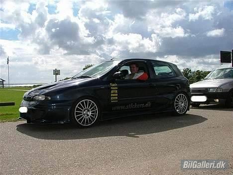 Fiat Bravo JTD105GT - Hugget op - Fra FKD landstræf 2005 billede 11