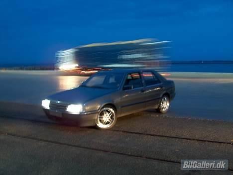 Fiat Croma i.e. (skrottet) - ..der kom en lastbil :) billede 10