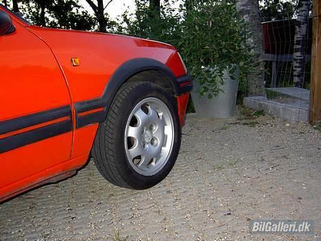 Peugeot 205 1.9 GTI billede 5