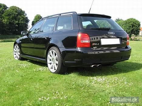 Audi RS4 billede 2