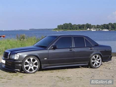 Mercedes Benz --(190 2,5)-- solgt billede 11