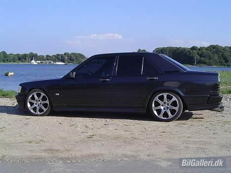 Mercedes Benz --(190 2,5)-- solgt billede 13