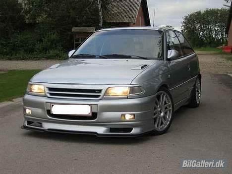 Opel Astra GSI xxxSOLGTxxx billede 2