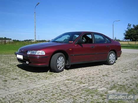 Honda Accord 2,0i S *SOLGT* billede 2
