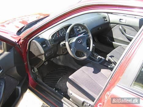 Honda Accord 2,0i S *SOLGT* billede 11