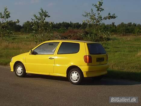 VW Polo 1.9 Diesel "SOLGT" billede 2