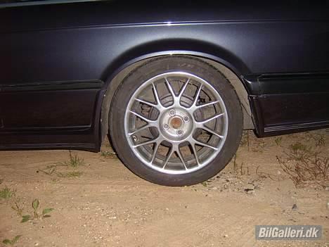 BMW E30 320 billede 10