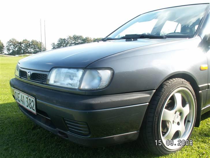 Nissan Sunny 1,6i SLX SOLGT billede 8