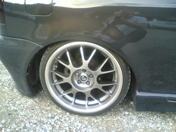 Audi A3 *SOLGT* - Fælgene og en smule farvespil i lakken billede 5