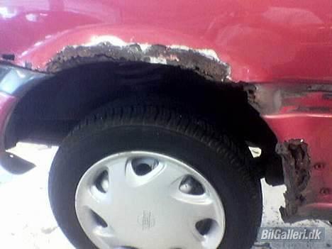 Nissan 100 NX *solgt* - Ny bagskærm??? hehe dag 2 billede 9