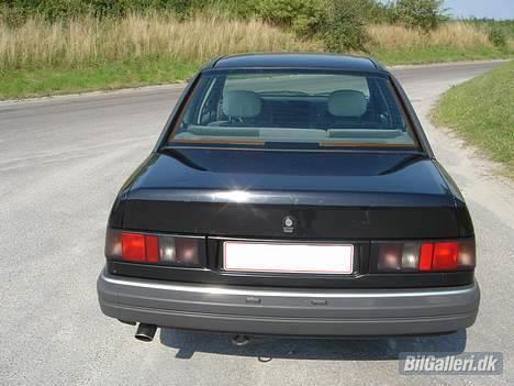Ford Sierra Sedan **SOLGT** billede 2