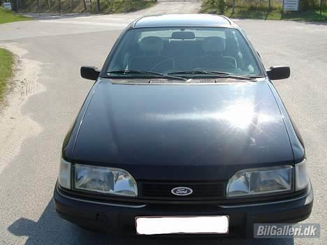 Ford Sierra Sedan **SOLGT** billede 19