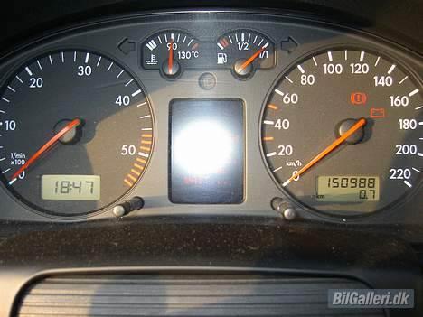 VW Passat TDI Highline - F.I.S instrument med kørekomp. og navigation. 150t på klokken. billede 7
