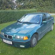 BMW 325i (solgt)