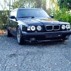 BMW e34 540 touring 6 GEAR manuel