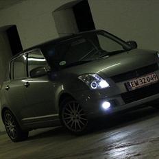 Suzuki swift 1,5 2006 "BLACKTOP"