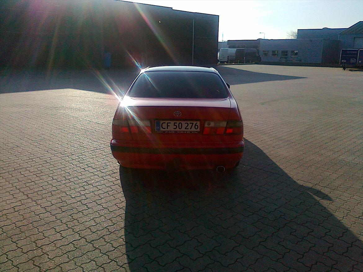 Toyota Carina e Red and Black billede 6