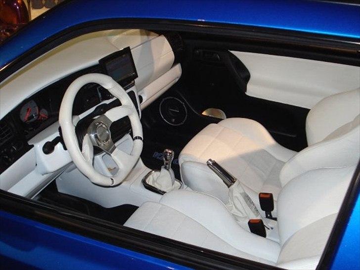 VW Golf 3 (Total skadet) - Lånt af tidligere ejer billede 2