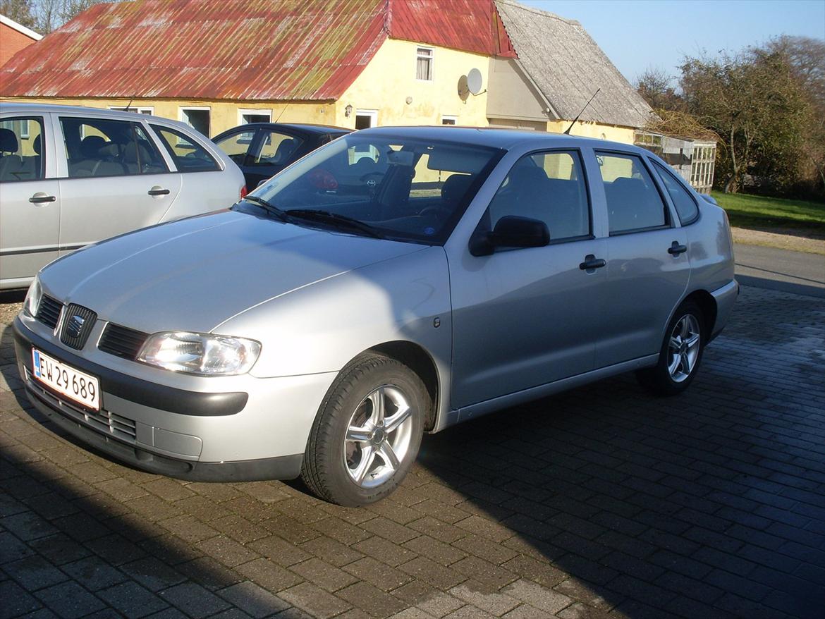 Seat Cordoba Classic - Bilen med sommerhjul billede 11