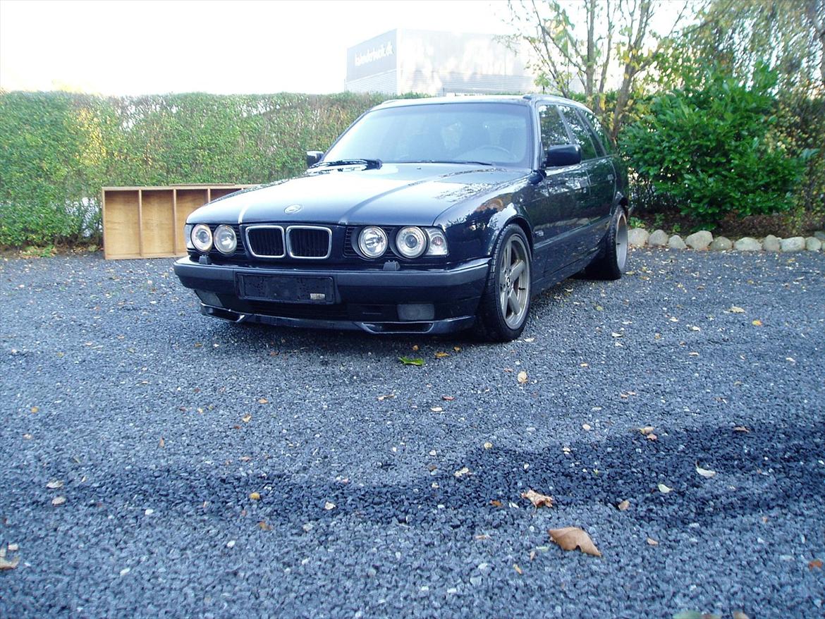 BMW e34 540 touring 6 GEAR manuel billede 2