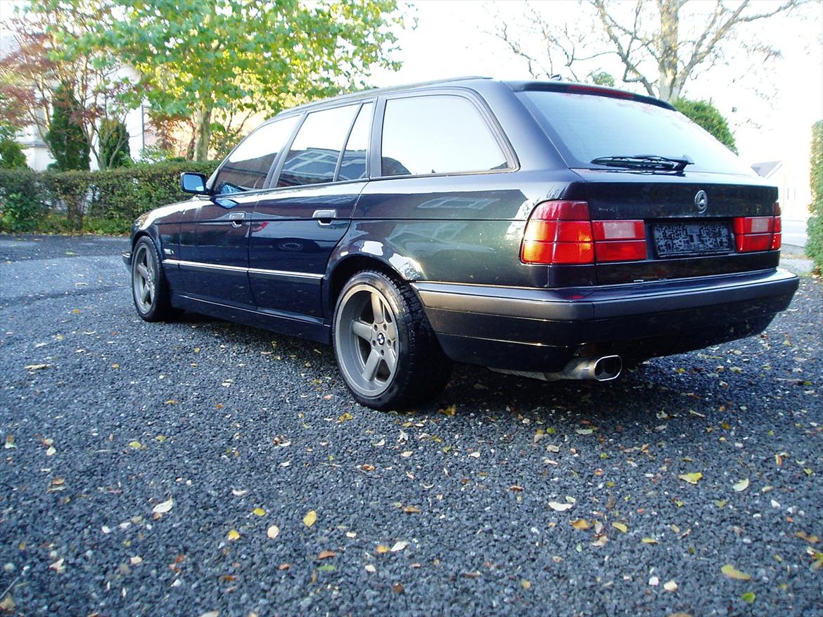 BMW e34 540 touring 6 GEAR manuel billede 4