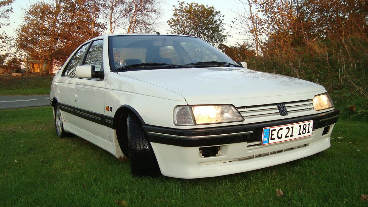 Peugeot 405 2.0 mi16 billede 1