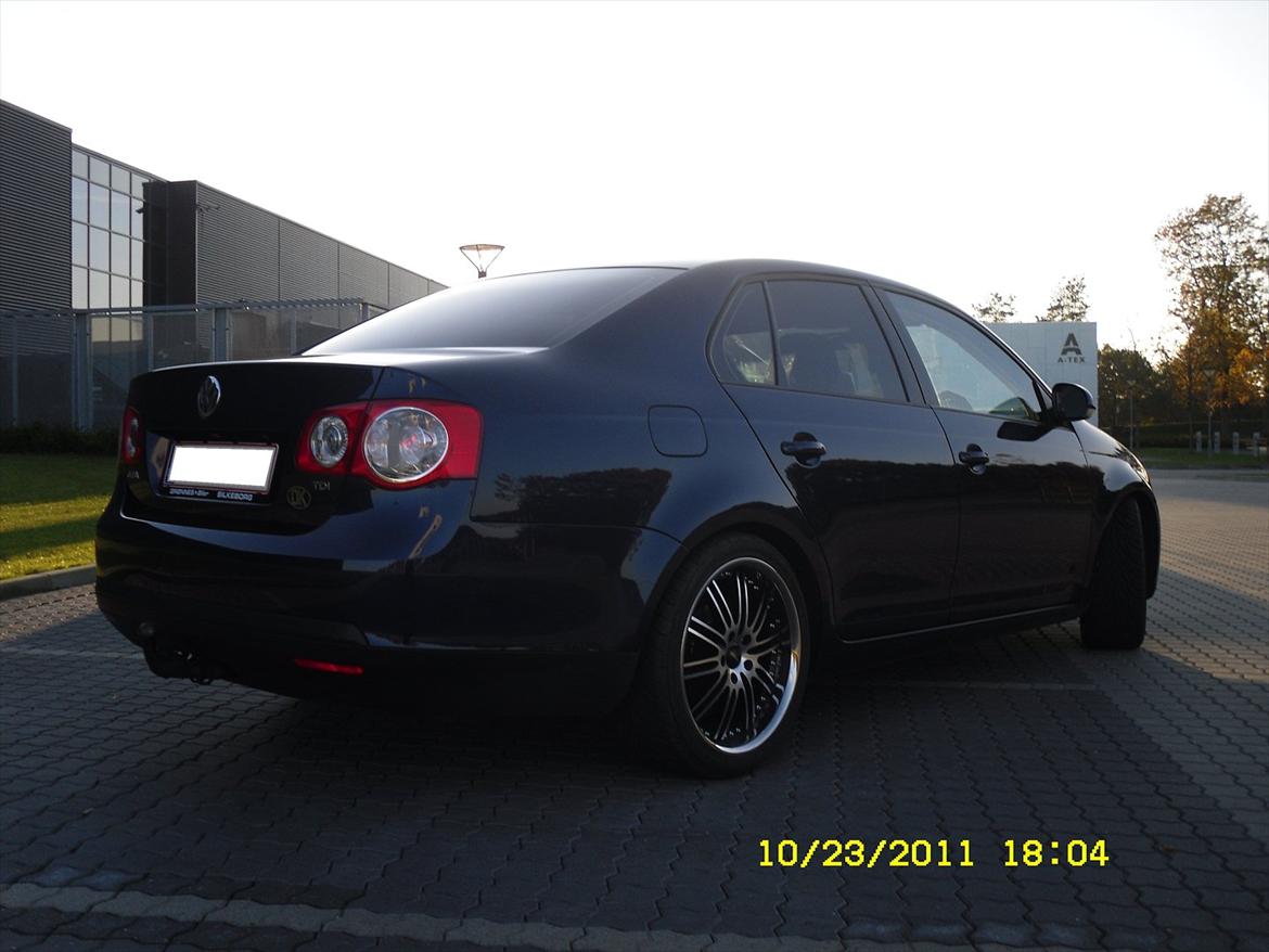 VW Jetta 1,9 TDI *solgt* billede 5