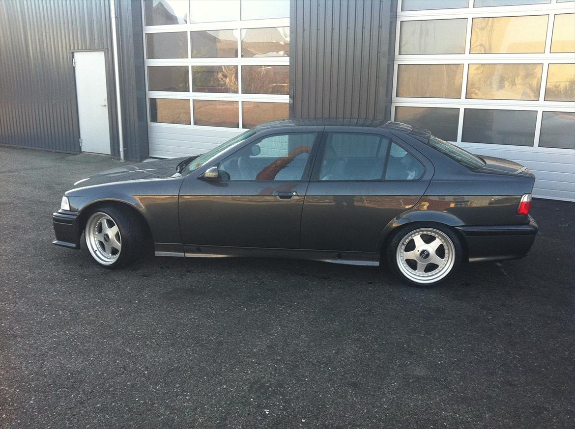 BMW E36 billede 1
