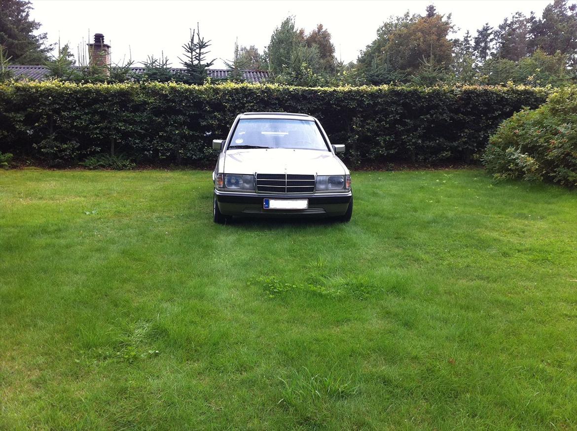 Mercedes Benz 190 E Aut. billede 12